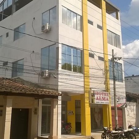 Hotel Alma Trinidad Exterior photo